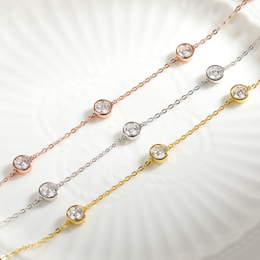 Kalung Moissanite 5Mm Berserti - Bezels Set Pendant ulasan dan harga